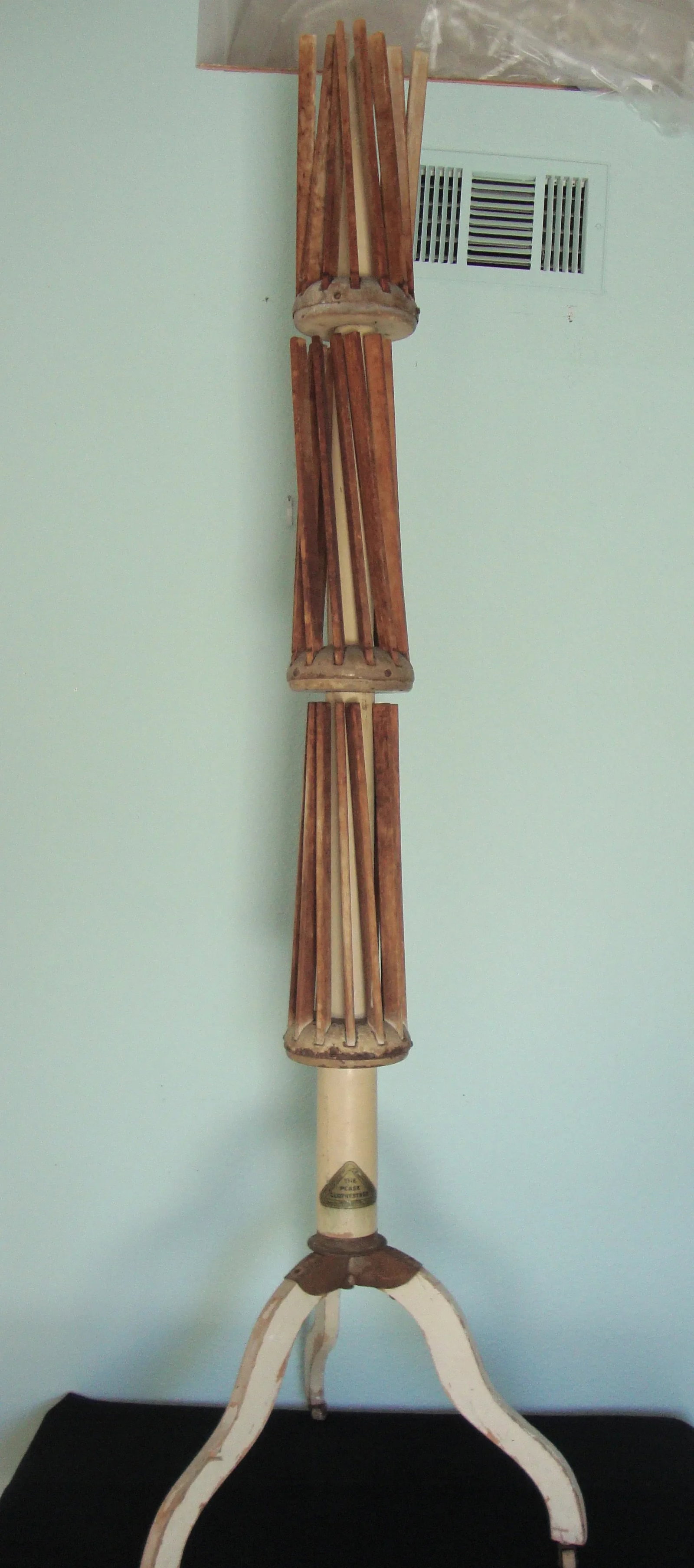Early 1900s Antique Pease Clothestree Collapsible Drying Rack - 3