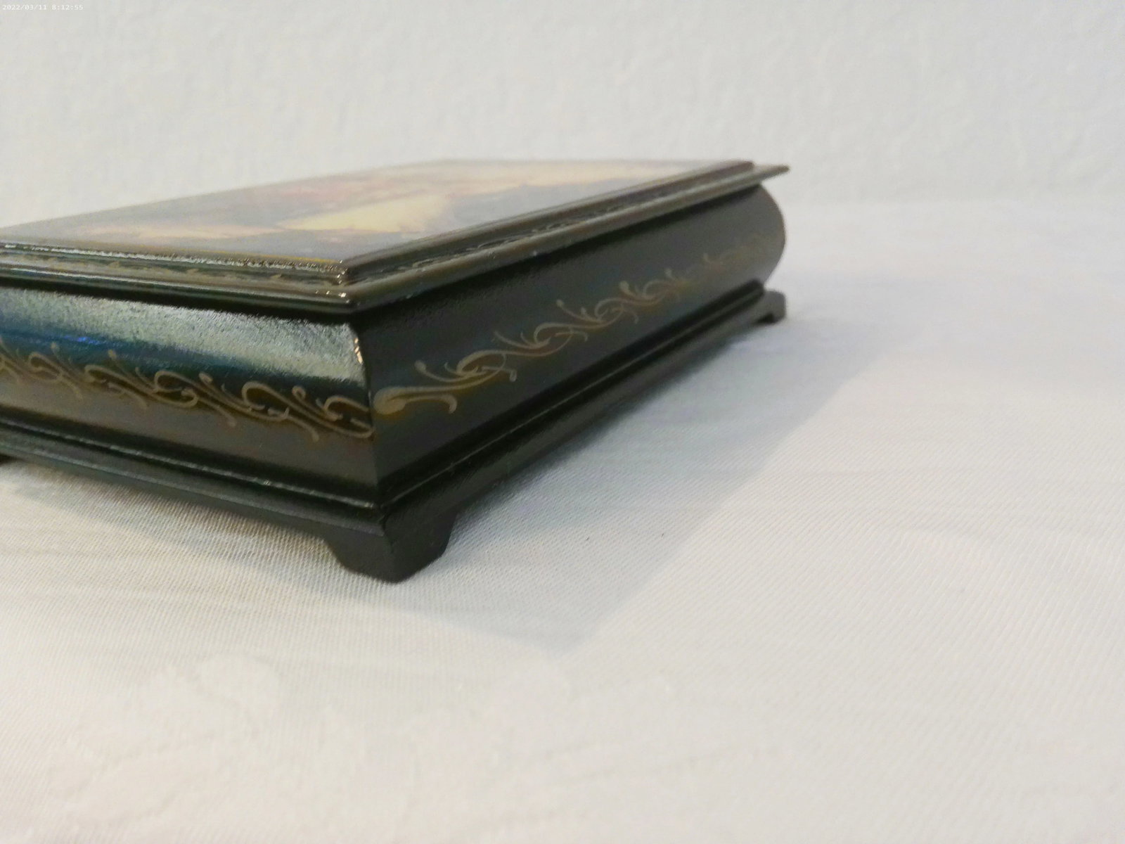 Vintage Russian Kingdom Lacquer Wood Keepsake Box - 3