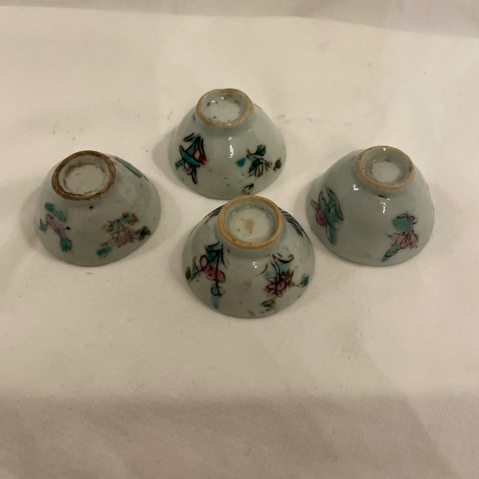 Set of 4 Mini Chinese Porcelain Bowls, Early 19th Century - 3