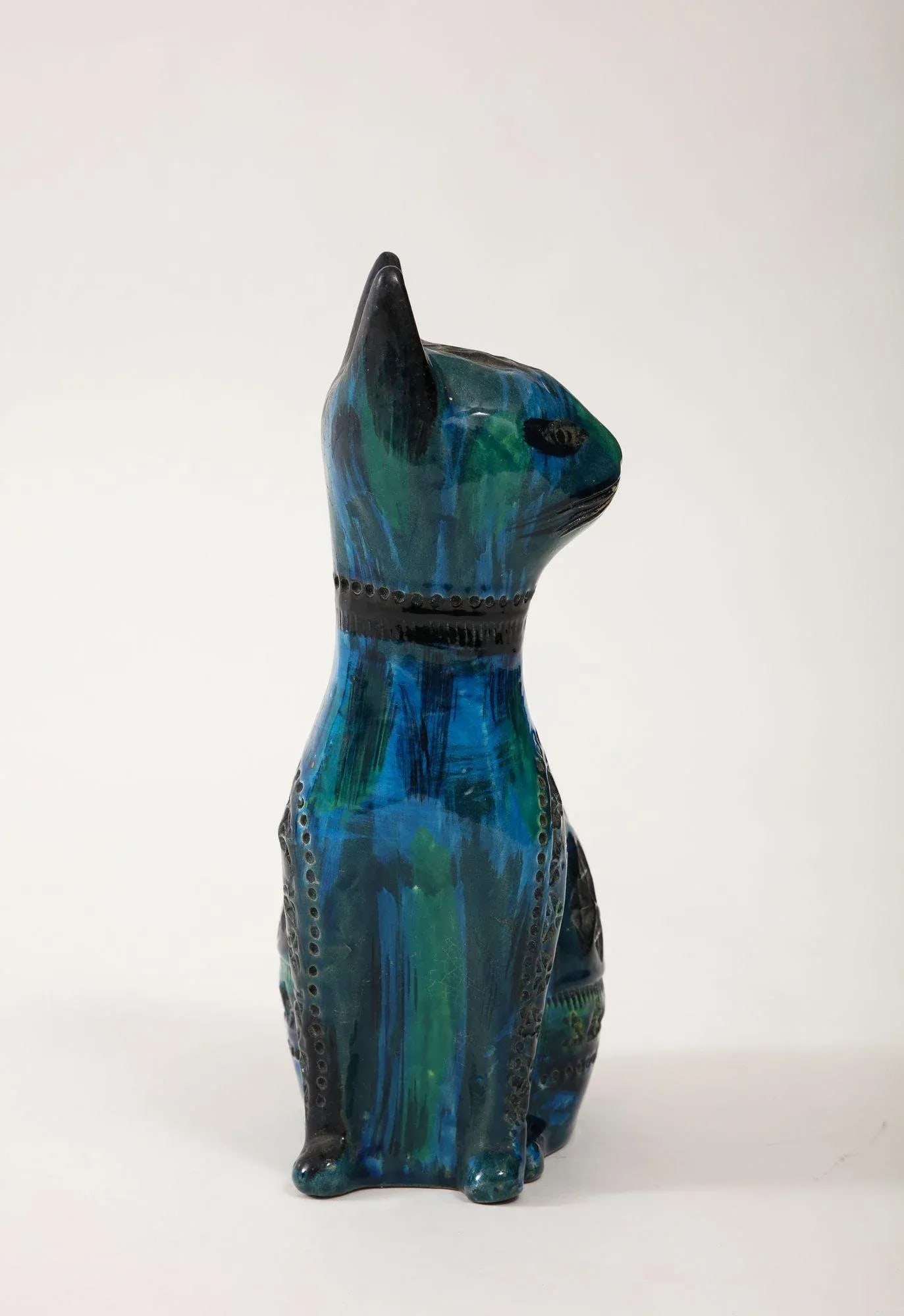 Ceramic Cat by Aldo Londi for Bitossi in 'Rimini Blue' With Incised Decoration Italy. Circa 1960 - 7