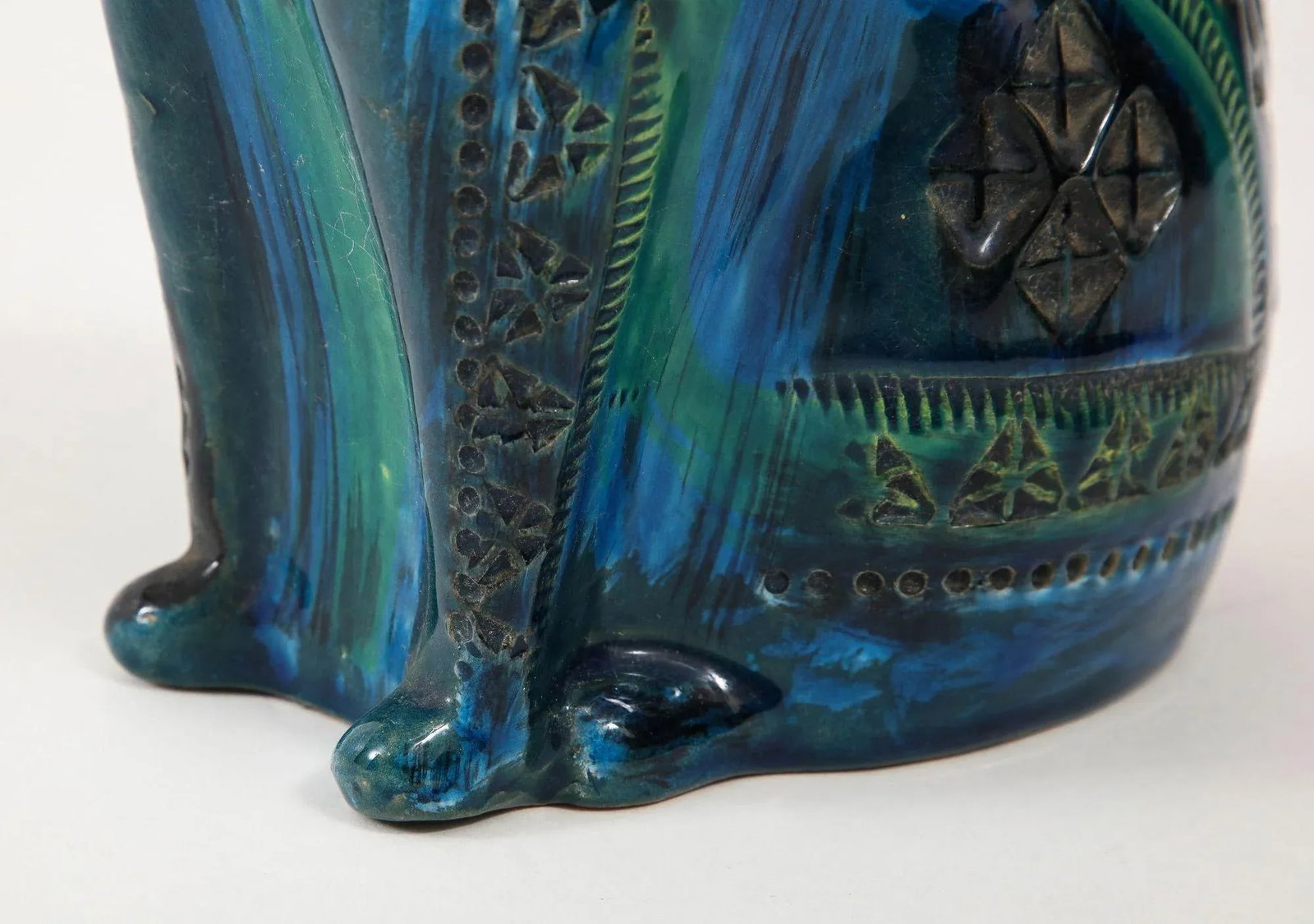 Ceramic Cat by Aldo Londi for Bitossi in 'Rimini Blue' With Incised Decoration Italy. Circa 1960 - 9