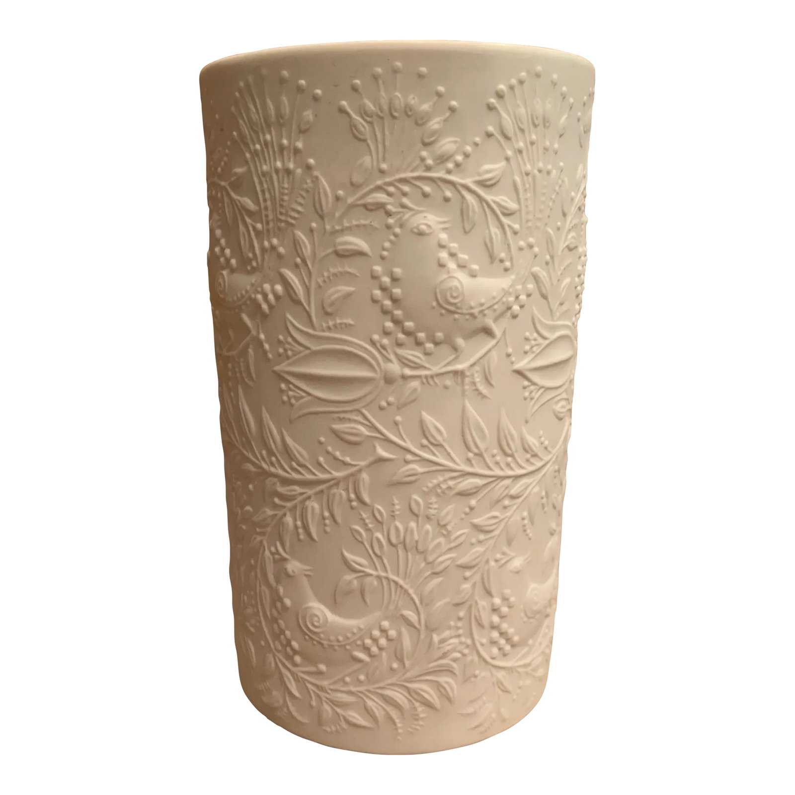 1960s White Relief Op Art Porcelain Vase by Rosenthal Studio-Linie: 1960s vintage white relief tall oval shaped porcelain vase, A beautiful white matte relief op-art porcelain design with glazed interior designed by Bjorn Wiinblad, Rosenthal Studio-Line, Germany.