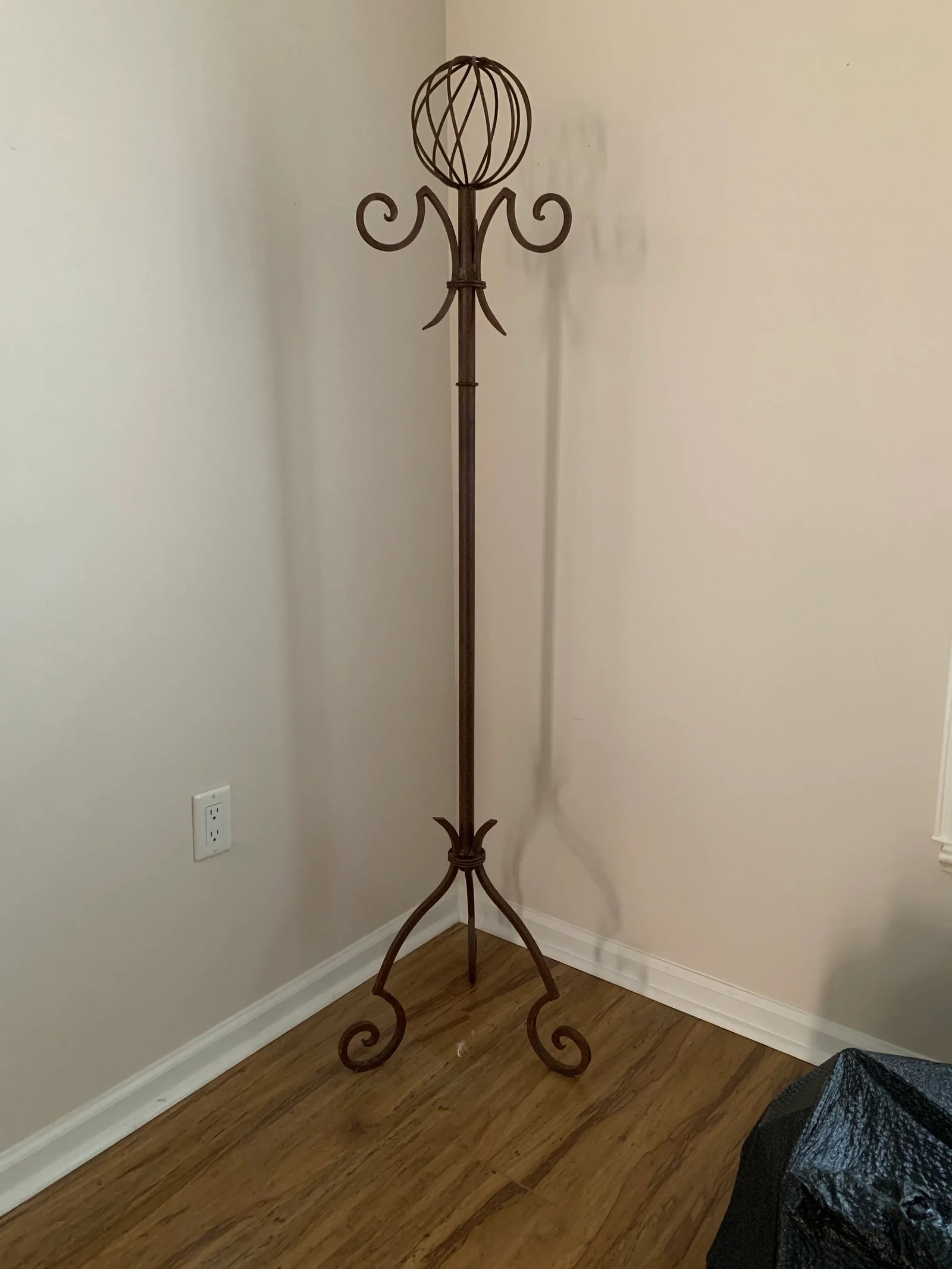 Late 20th Century Vintage Wrought Iron Coat Rack - 5