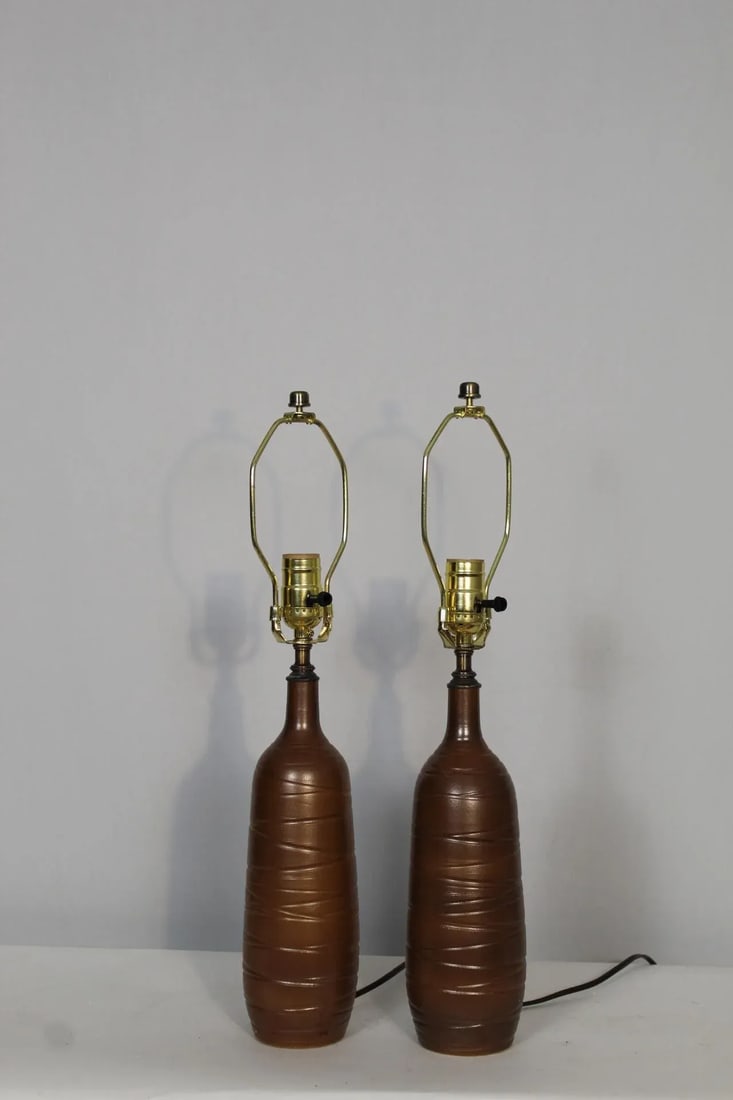 Mid 20th Century Pair of Antonio Zen Influence Lamps - 10