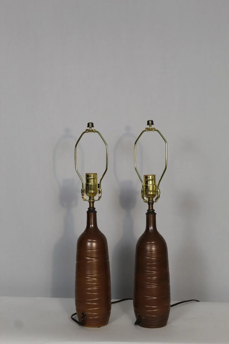 Mid 20th Century Pair of Antonio Zen Influence Lamps - 8