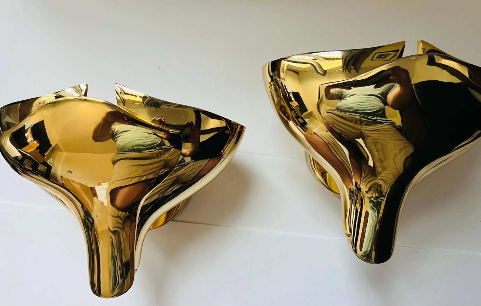 Fratelli Martini Bronze Floral Italian 1980s Wall Lamps - A Pair - 3