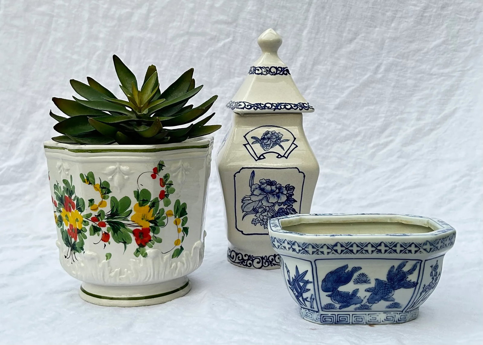 1960's Chinoiserie Hand Painted Floral Planter - 10