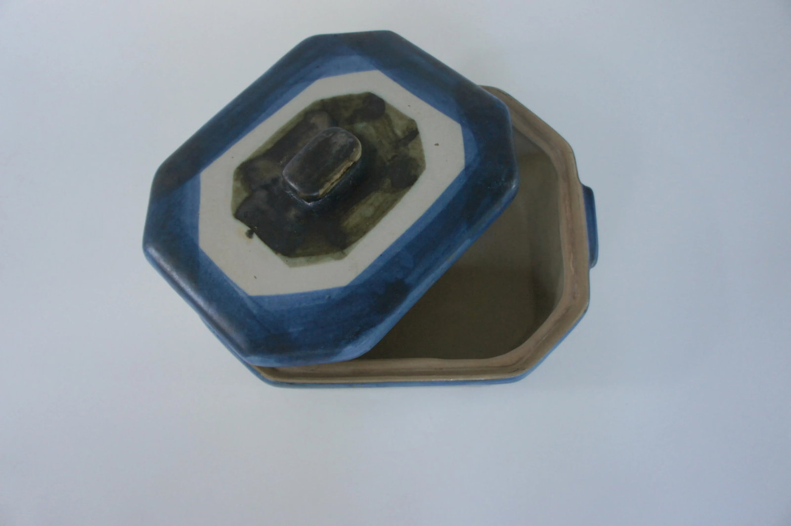 Mid-Century Modern Signed Art Pottery Casserole Box - 10