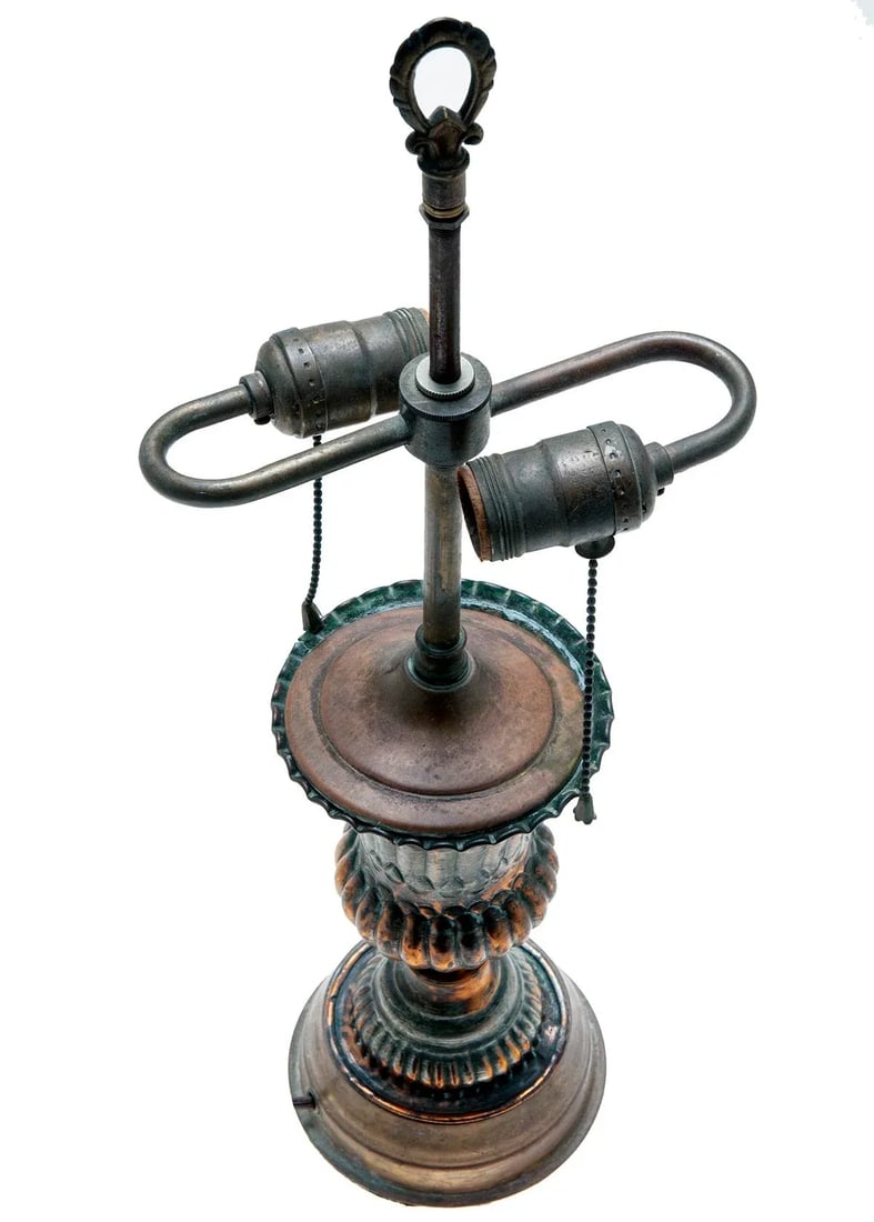 Early 20th Century Mideastern Copper & Tin Etched Trophy Lamp - 4