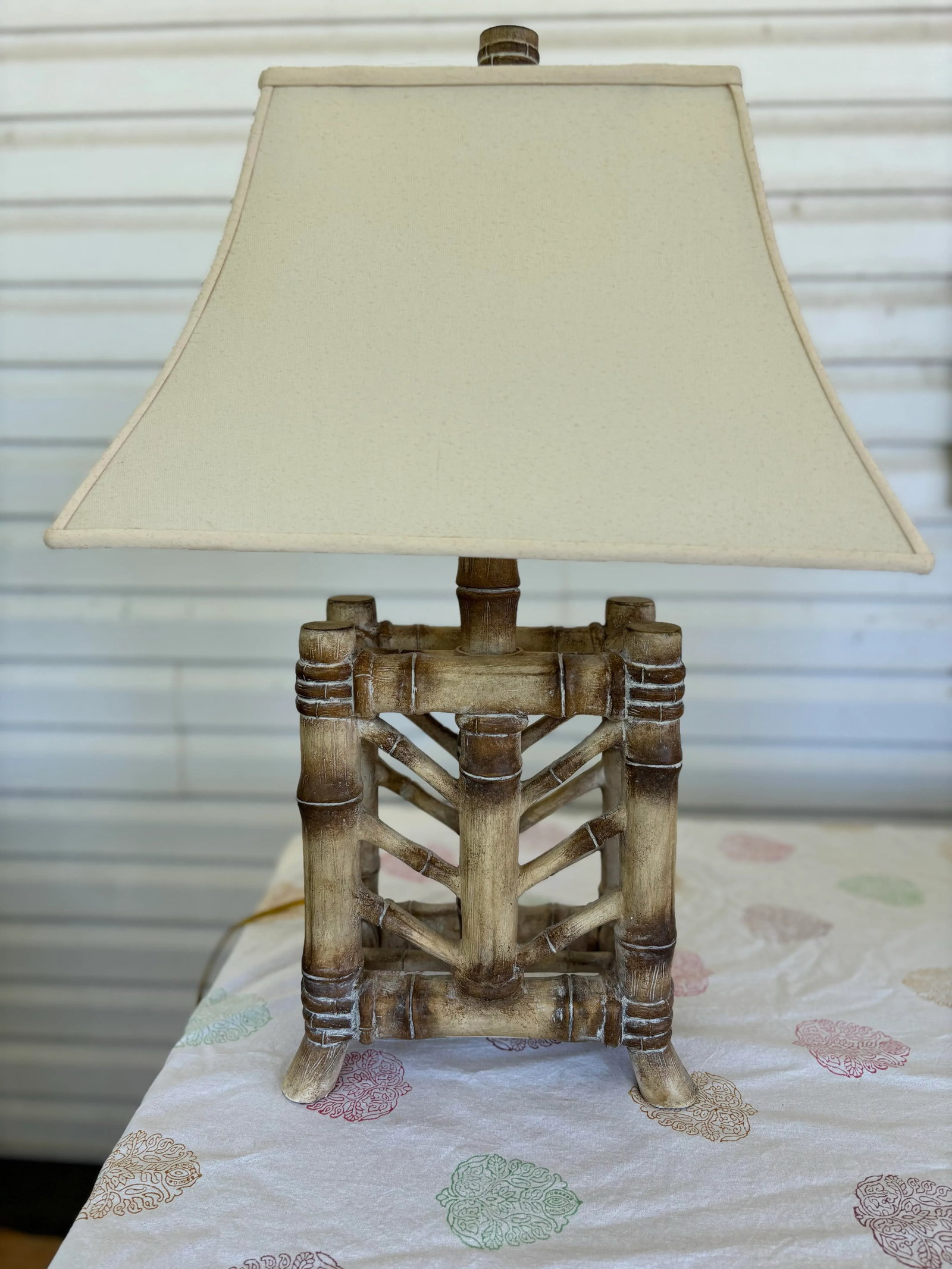 A Pair of Vintage Faux Bamboo Table Lamps From Pacific Coast Lighting 2002 - 2