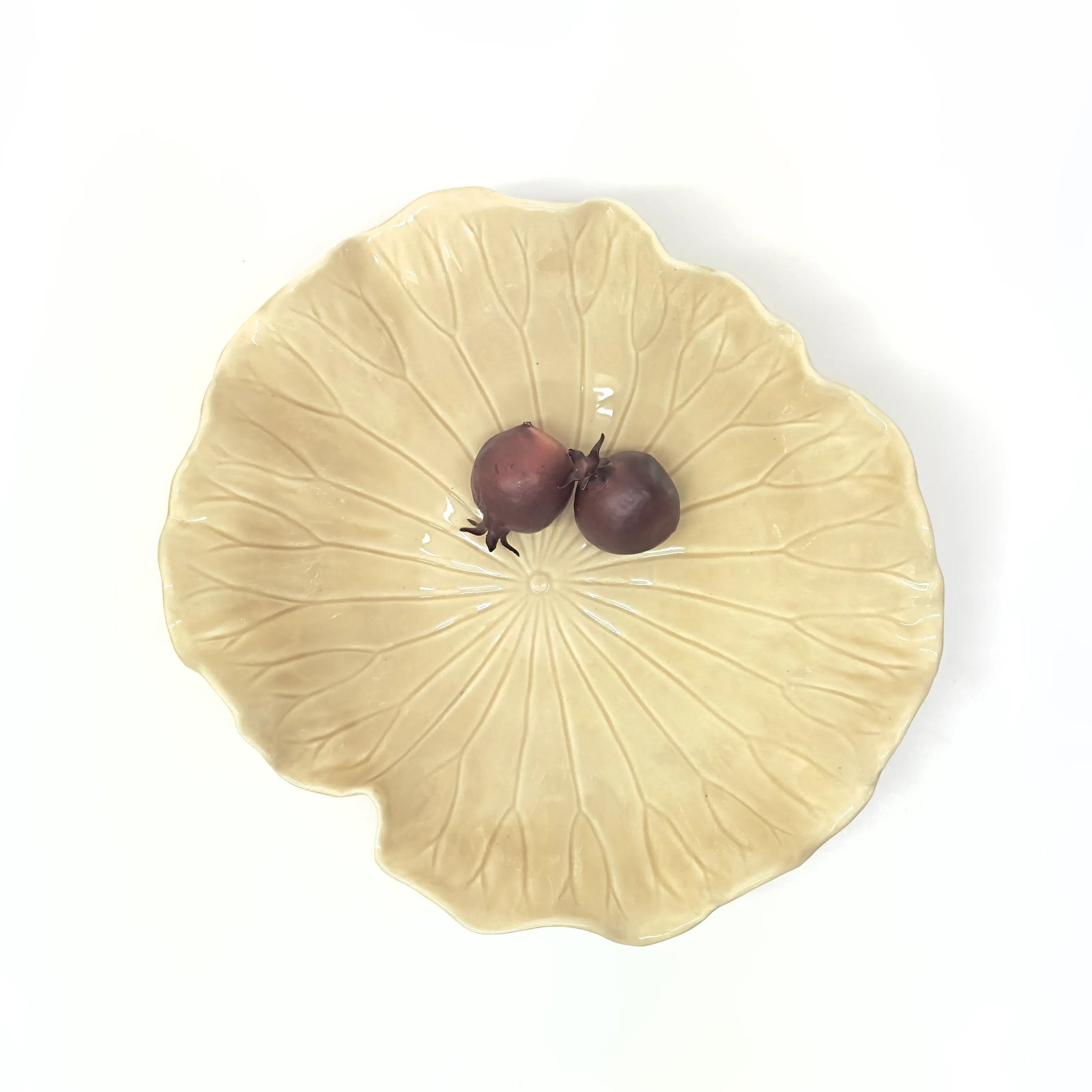 1980s Oversized Poppytrail Lotus Serving Bowl by Metlox - 3