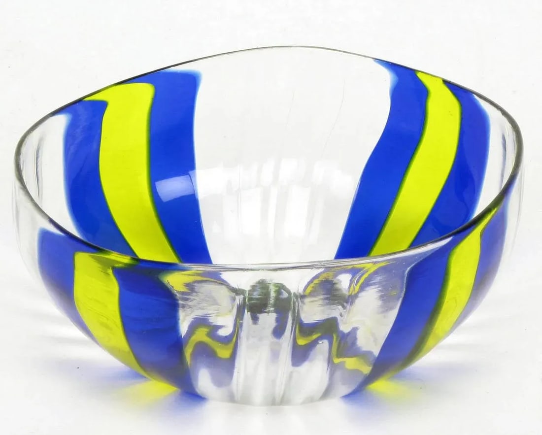 Italian Handblown Art Glass Vase With Bowl by Oggetti - 2
