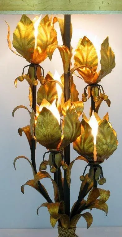 Large Gilt Metal Table Lamp with Foliate Detail - 5