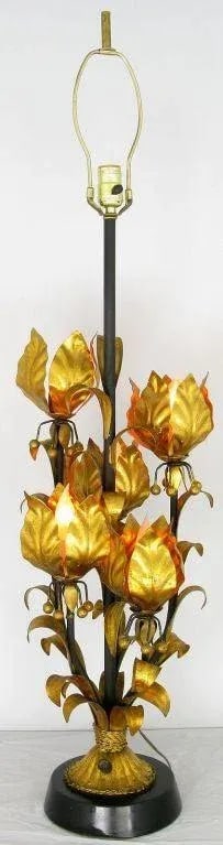 Large Gilt Metal Table Lamp with Foliate Detail - 7