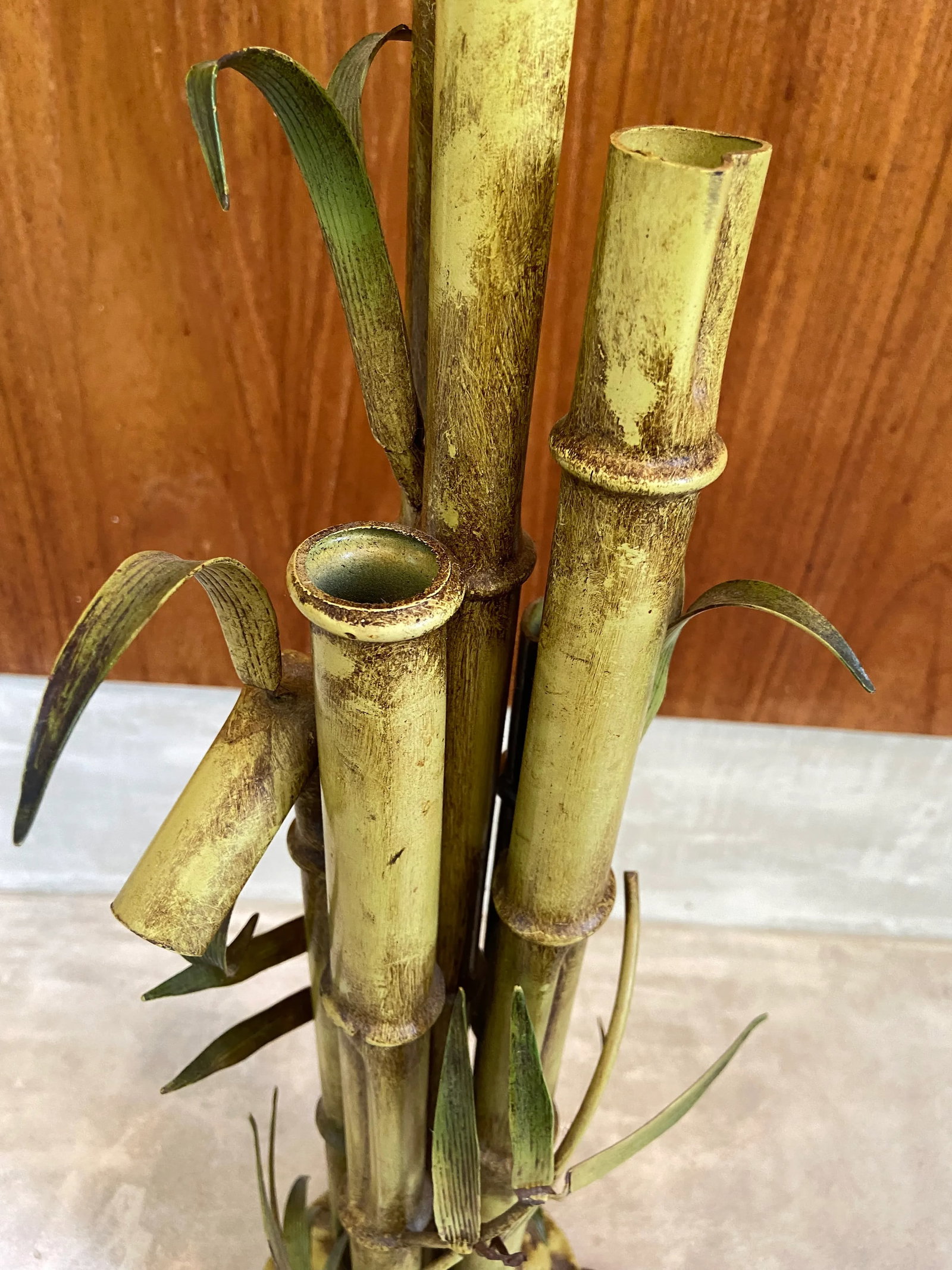Mid Century Coastal Bamboo Metal Toile Lamp - 5