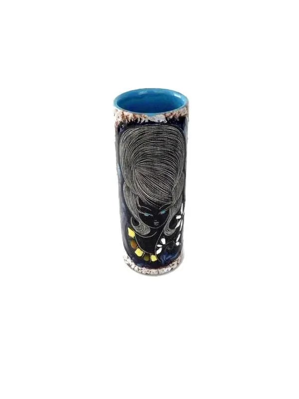 1960s Small Hand Etched Bouffant Hair Woman Ceramic Vase Studio Made - 3