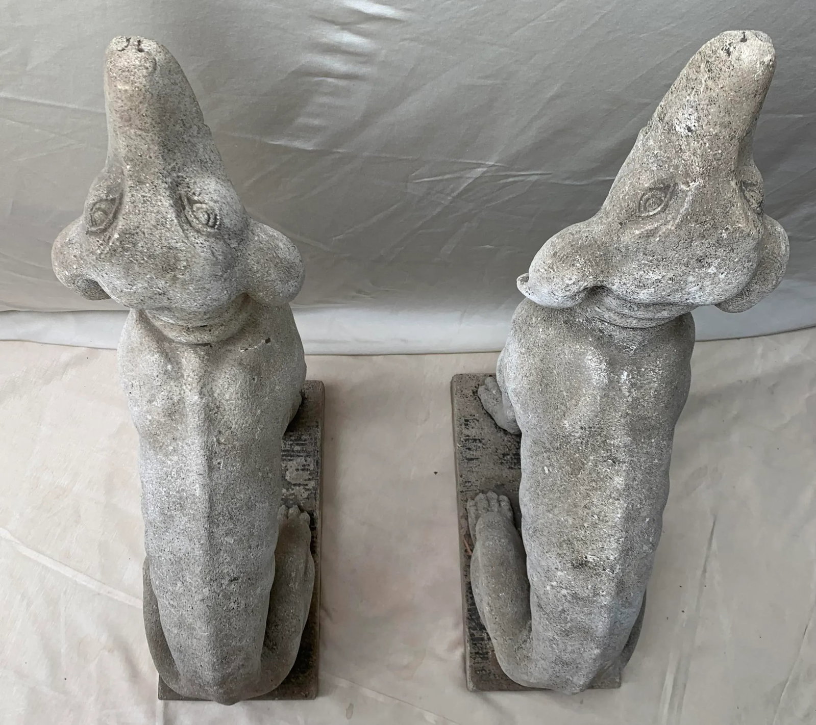 Vintage English Traditional Stone Dog Statues - Set of 2 - 5