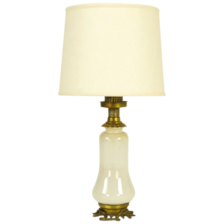 Crackle Glazed White Ceramic & Brass Regency Table Lamp.: White crackle glazed pear shaped body table lamp. Open solid brass organic base with brass bowl spacer. Cast and pierced brass cap and spacer brass stem and dual socket pull chain illumination. Condit