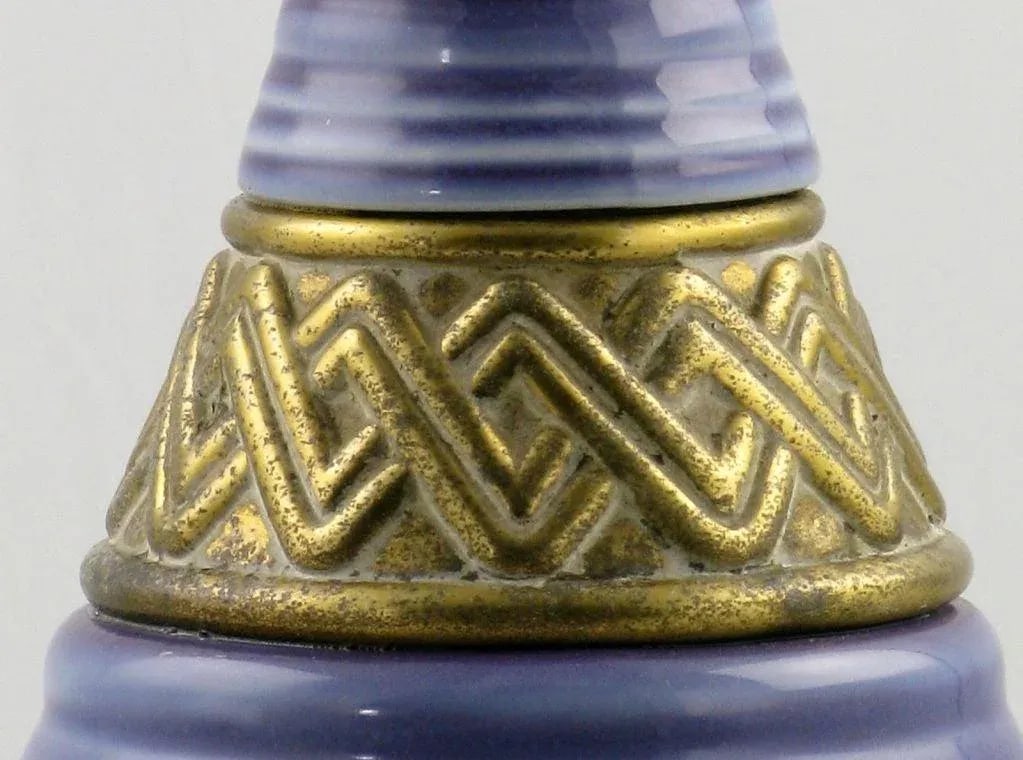 Single Ceramic Table Lamp in Amethyst and Brass - 6