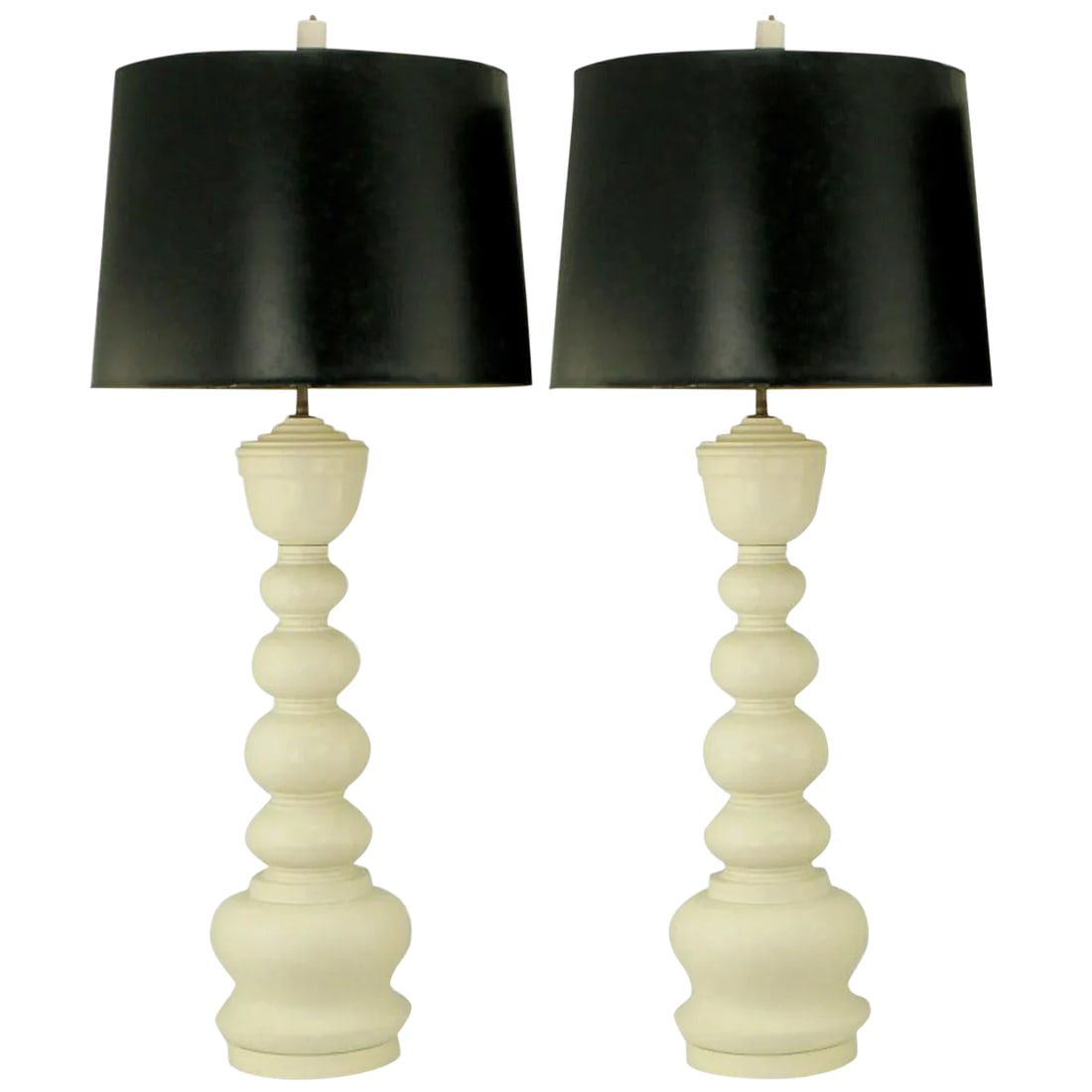 Turned White Lacquer Table Lamps After James Mont - a Pair (1 of 6)