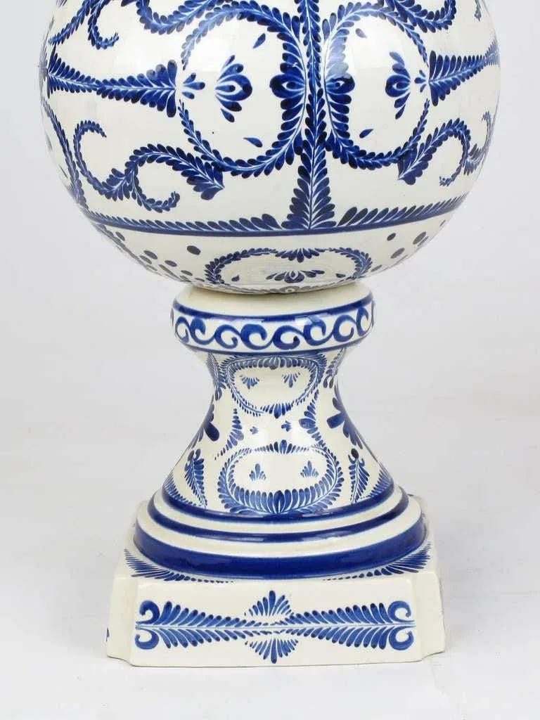 Monumental Pottery Lamp by Mexican Artist Noe Suro - 5