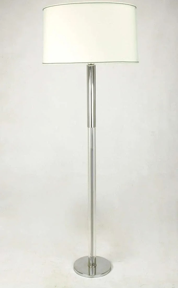 Lucite and Chromed Steel Floor Lamp After Walter Von Nessen - 2