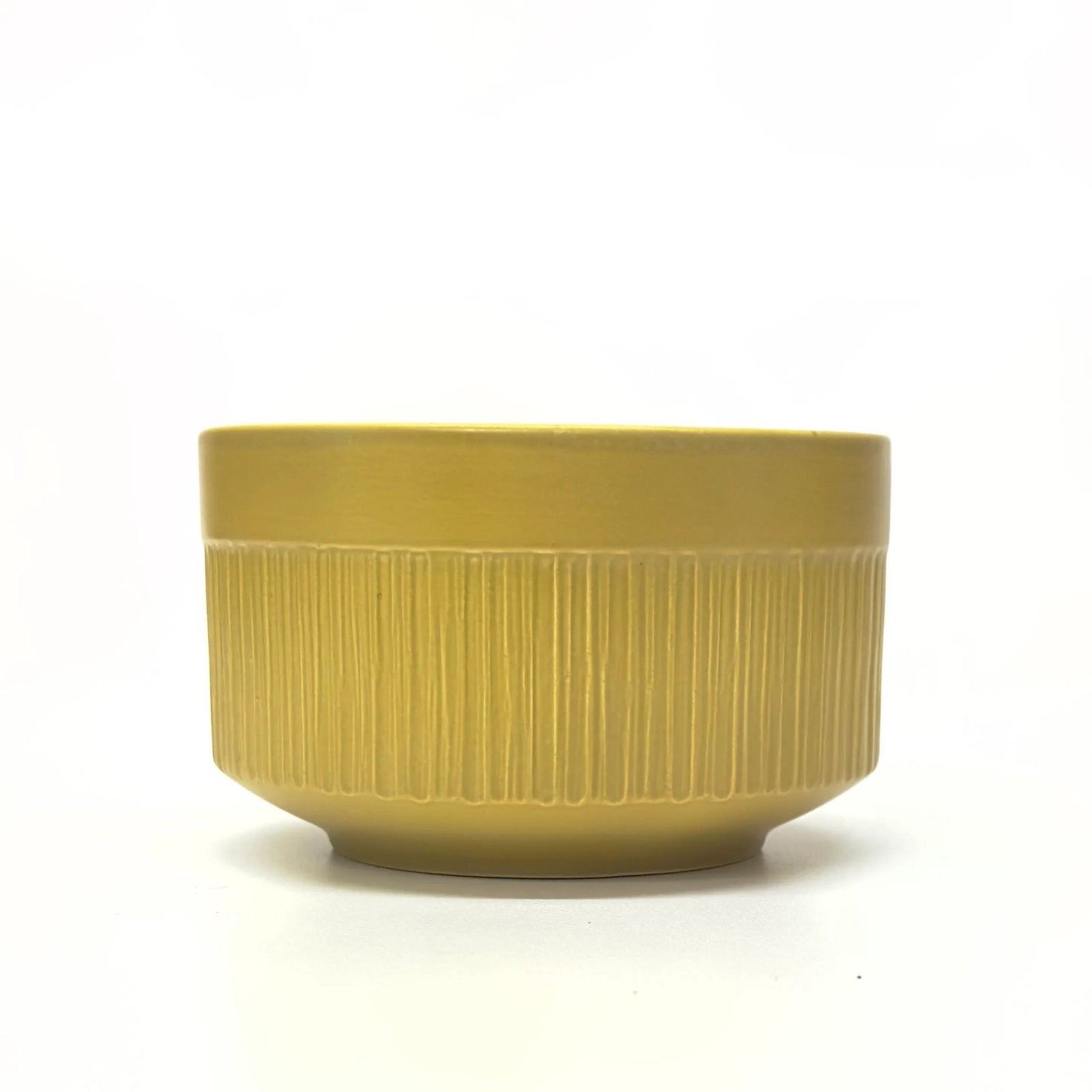 Vintage Mustard-Colored Baking Dish Curation - Group of 3 - 8