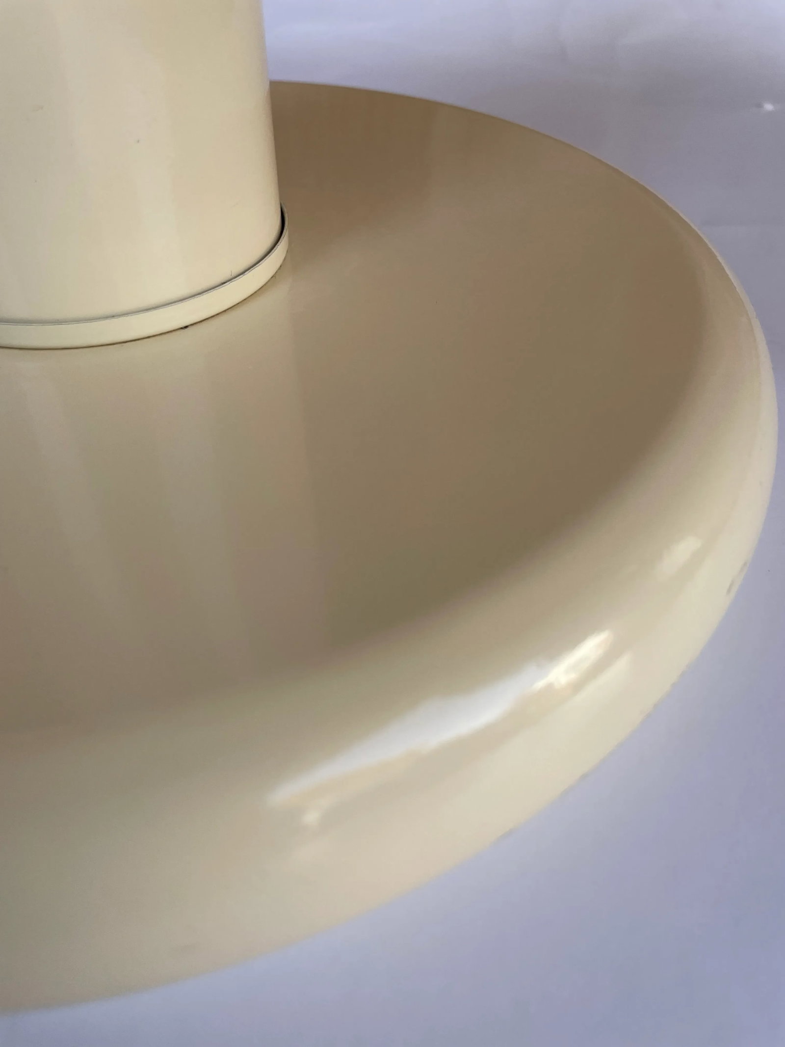 1980s Enamel Ivory Table Lamp With Original Pleated Shade - A Pair - 4