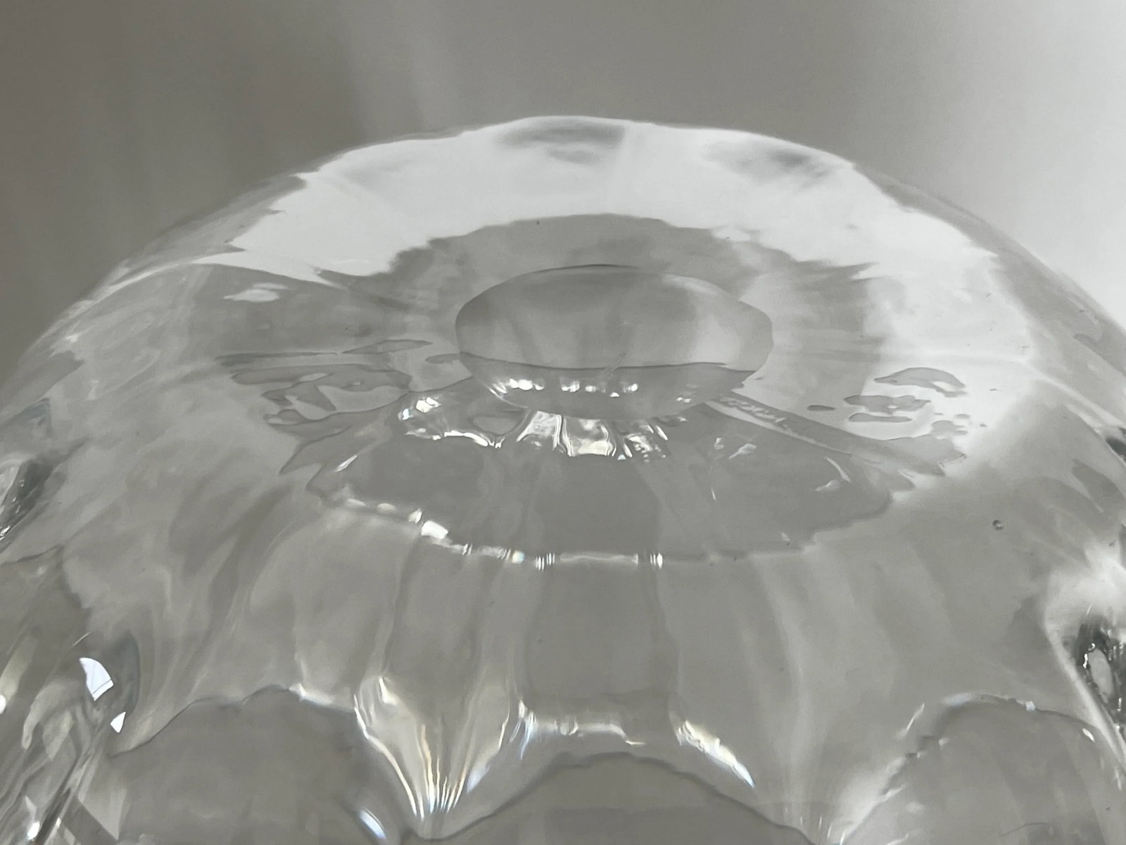 Late 20th Century Orrefors Swedish Ribbed Glass Anemone Vase - 7