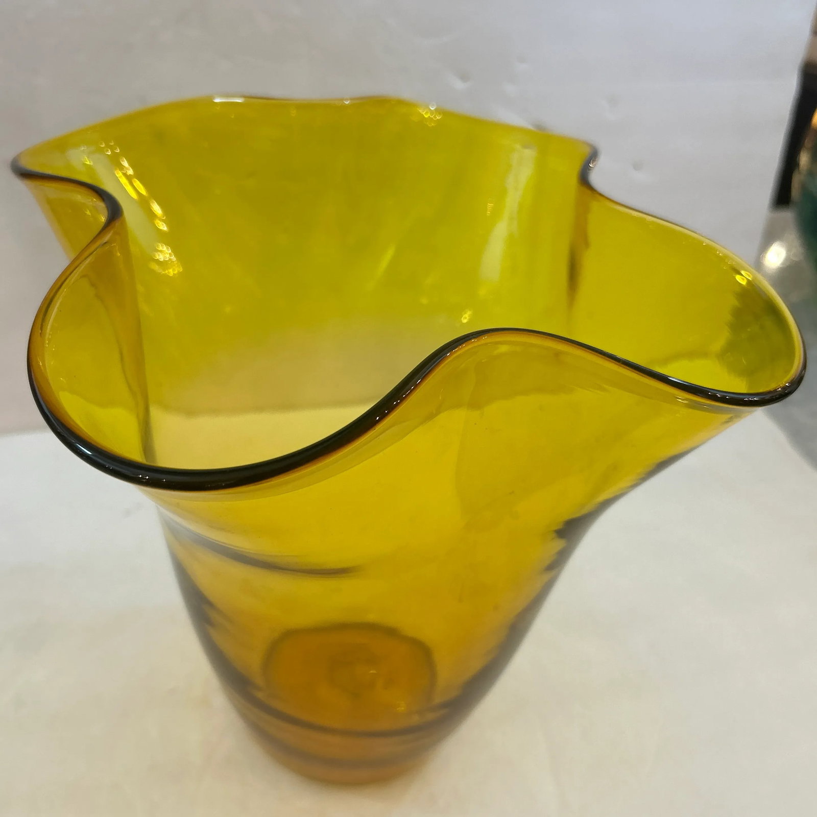 Vintage Blenko Handblown Scalloped Vase With Bubble Inclusions Signed - 11