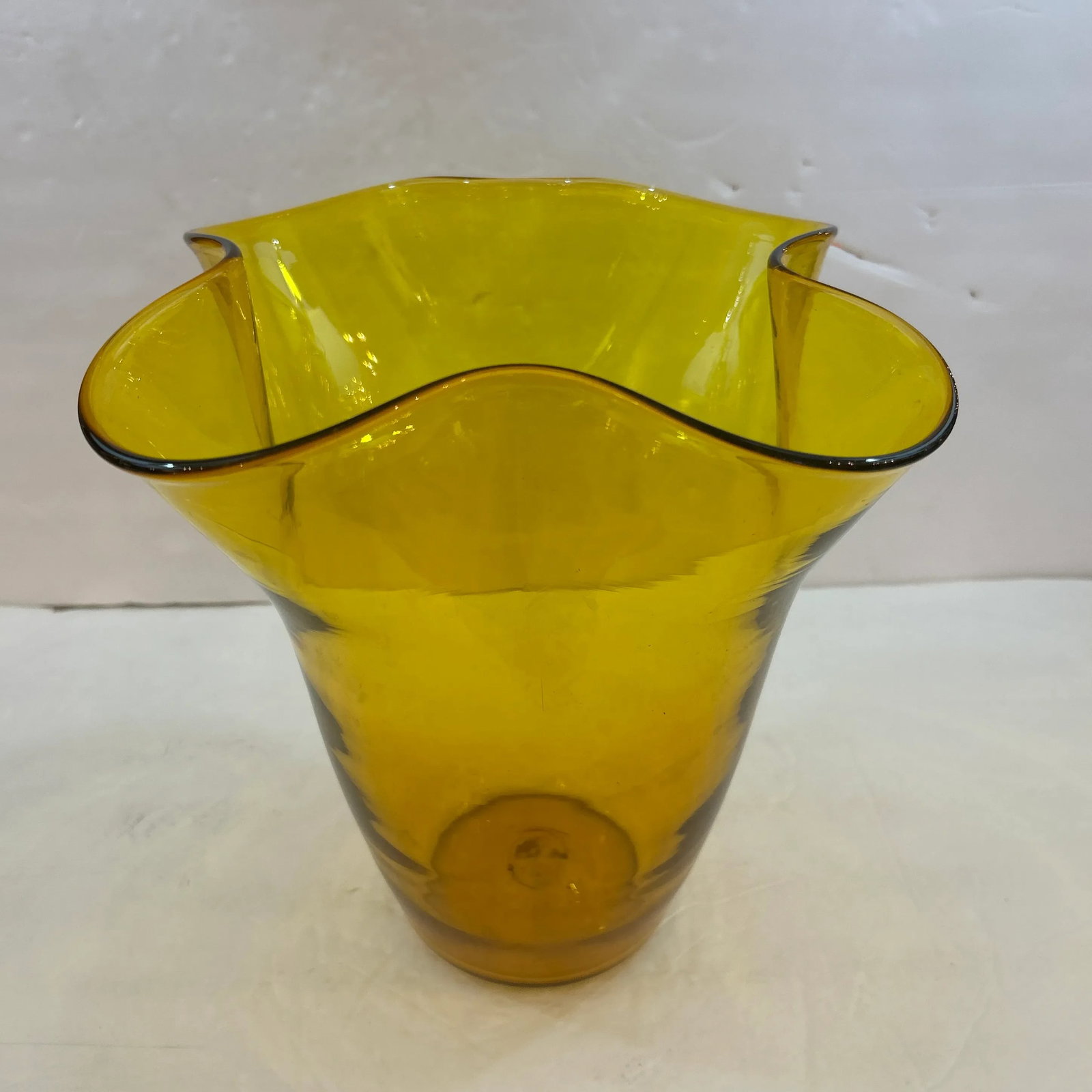 Vintage Blenko Handblown Scalloped Vase With Bubble Inclusions Signed - 2