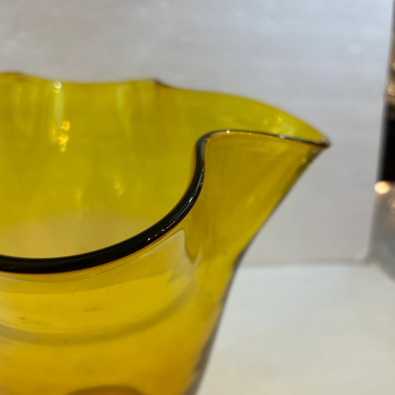 Vintage Blenko Handblown Scalloped Vase With Bubble Inclusions Signed - 5
