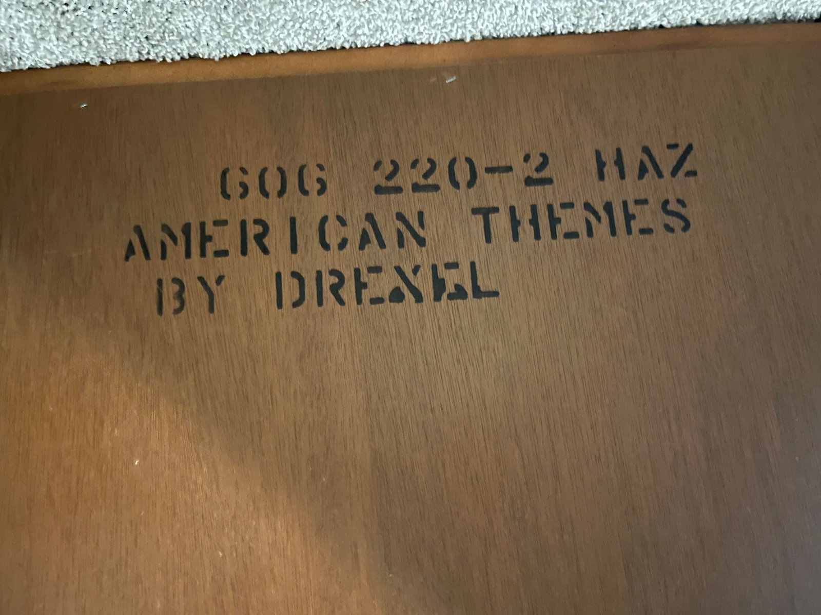 1990s American Themes by Drexel Solid Maple Wood Framed Beveled Wall Mirror 606-220-2 - 11