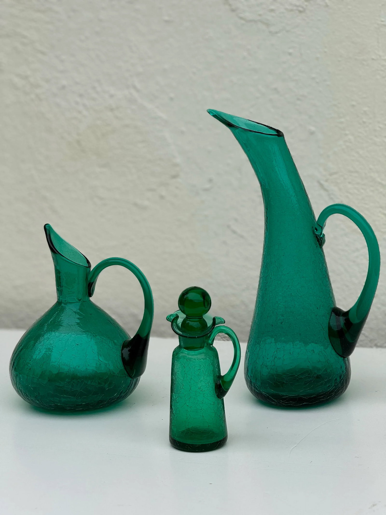 Art Glass Pitcher: 1950s Mid Century Emerald / Teal Glass Crackle Vase or Pitcher - Medium Sized - 7