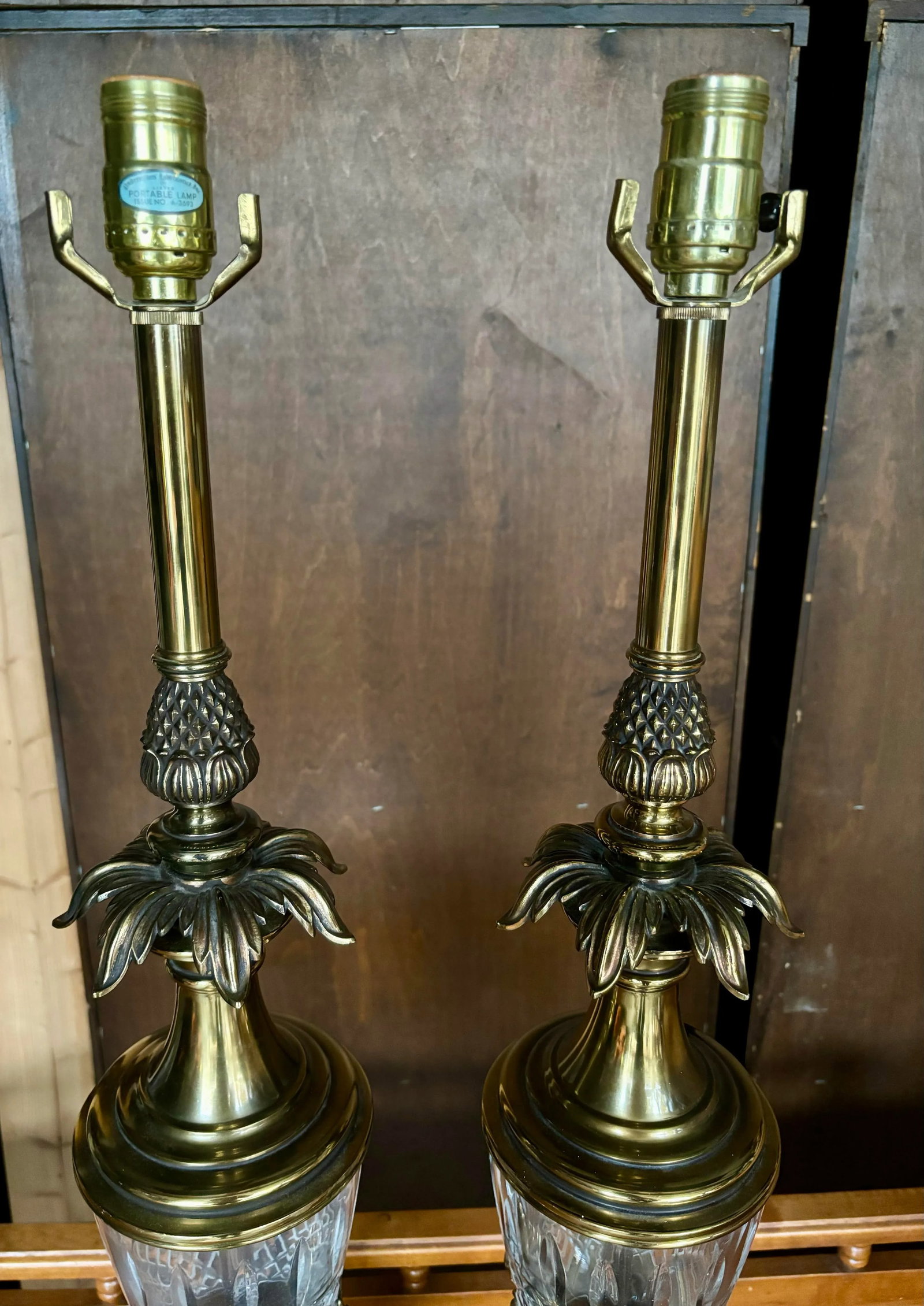 Pair of Vintage Stiffel Brass & Cut Crystal Pineapple Hollywood Regency Table Lamps - 10
