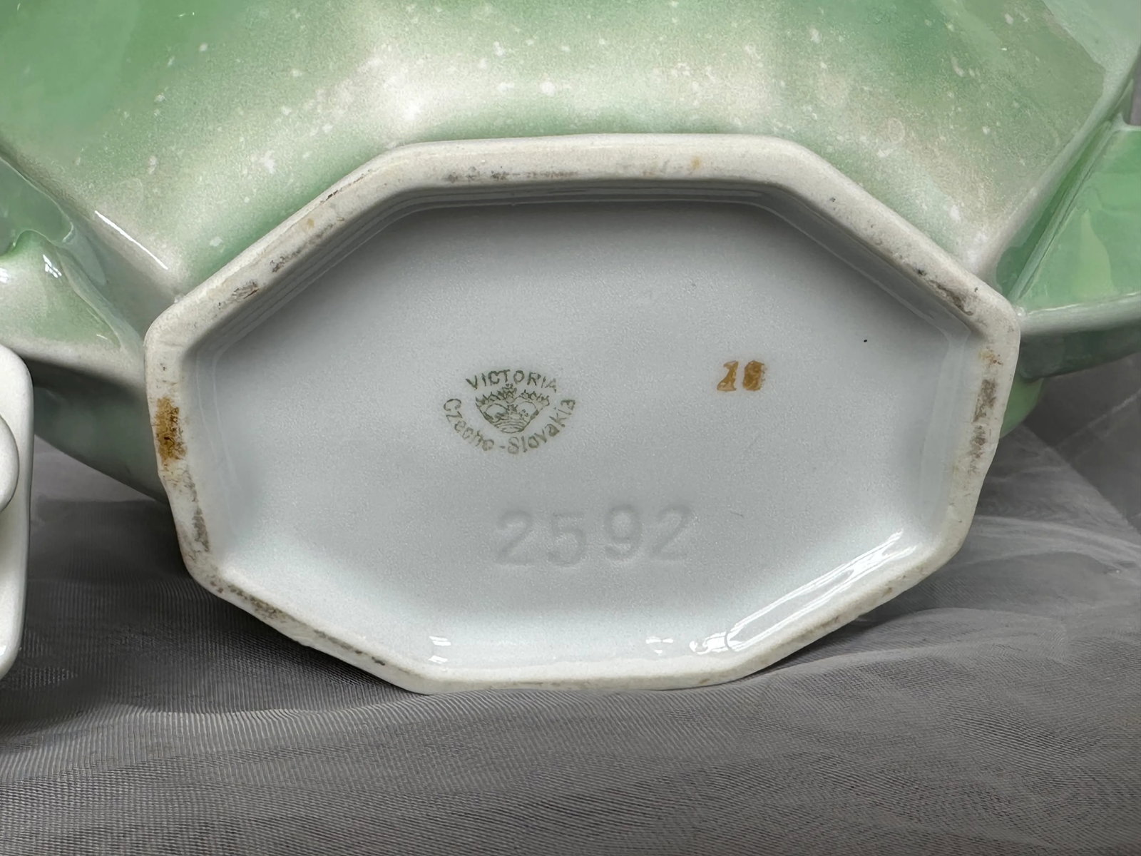Czechoslovakia Lusterware Art Deco Teapot - 12