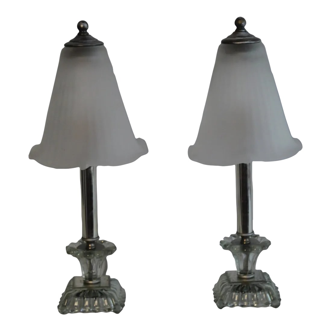 Pair of 1930s Petite Art Deco Crystal Lamps.: A pair petite of Art Deco lamps. Reeded bases and floret crystal fittings and mirrored stem. Handblown Vaseline glass shade. All make for interesting simple pieces.. Sculptural shape. Captures beautif