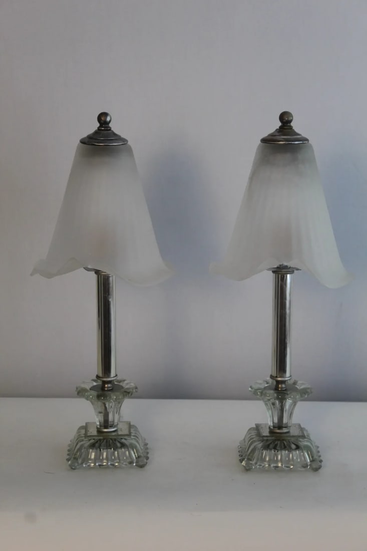 Pair of 1930s Petite Art Deco Crystal Lamps. - 6