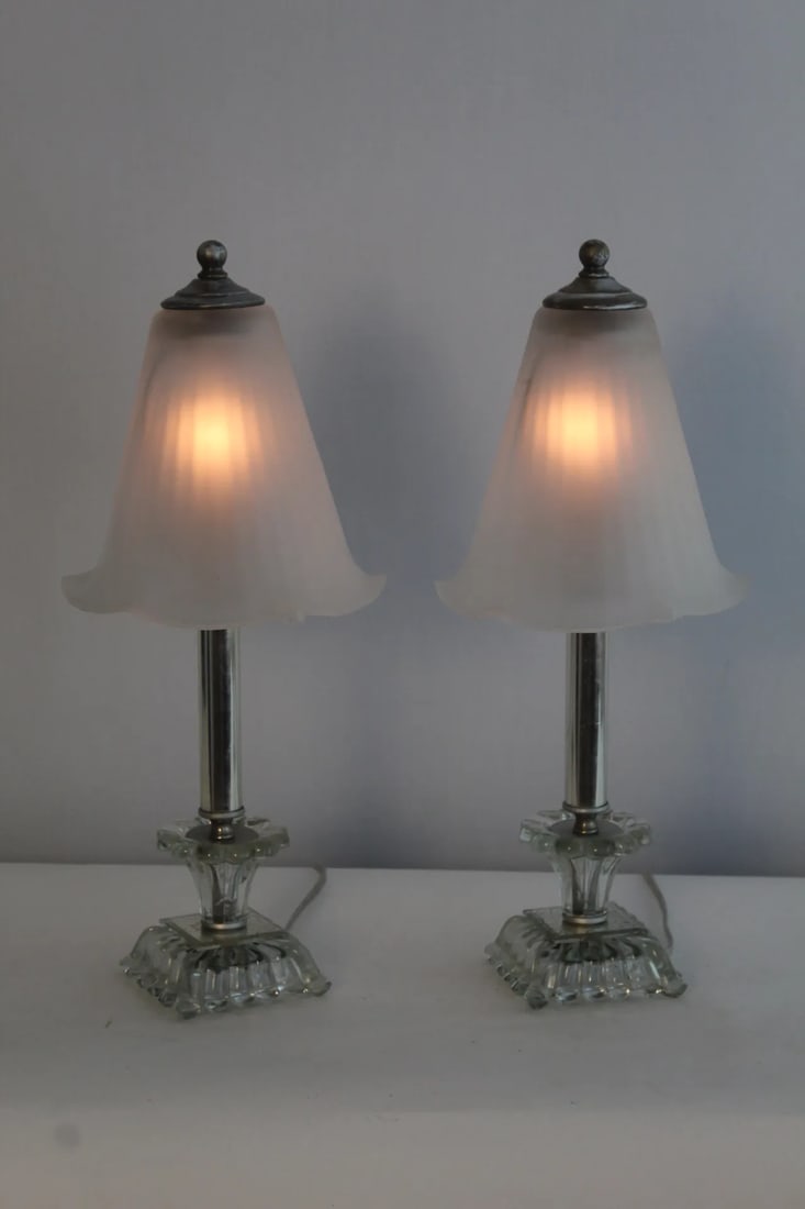 Pair of 1930s Petite Art Deco Crystal Lamps. - 9