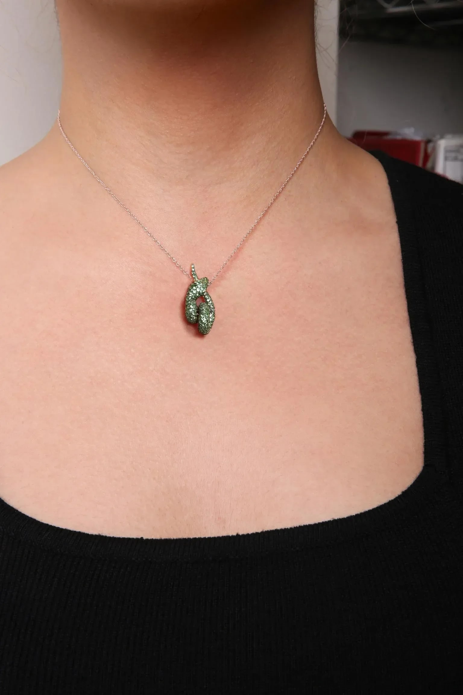 18K Rose Gold Round Green Tsavorite Gemstone Cluster Spiral Snake Design 18" Pendant Necklace - 5