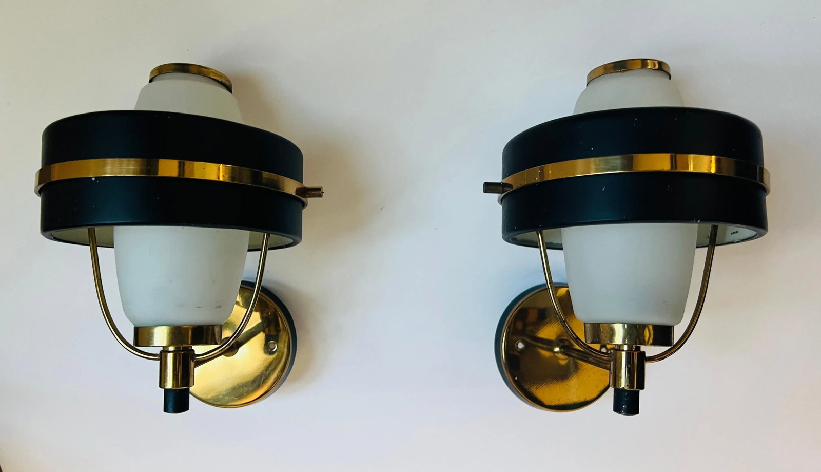 Pair of 1950s Stilnovo Italian Mid Century Wall Lights - 8