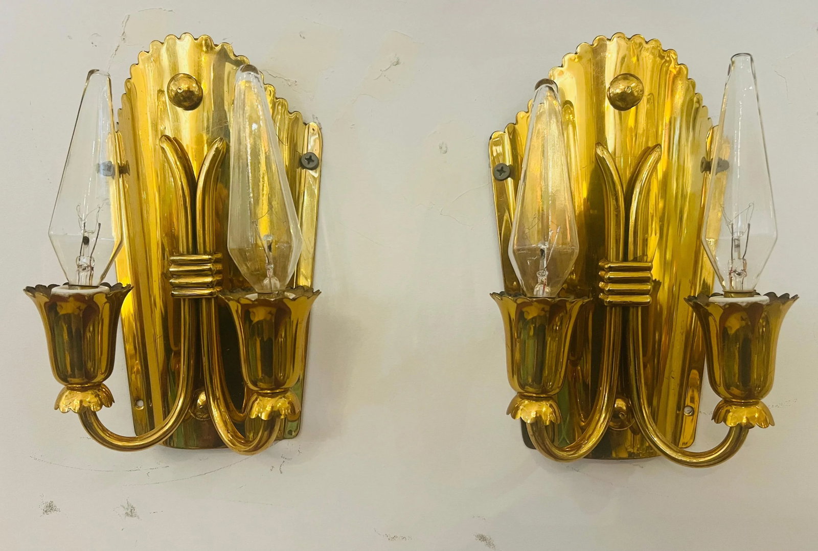 Pair of 1960s Golden Brass Regency Italian Mid Century Wall Lamps - 11