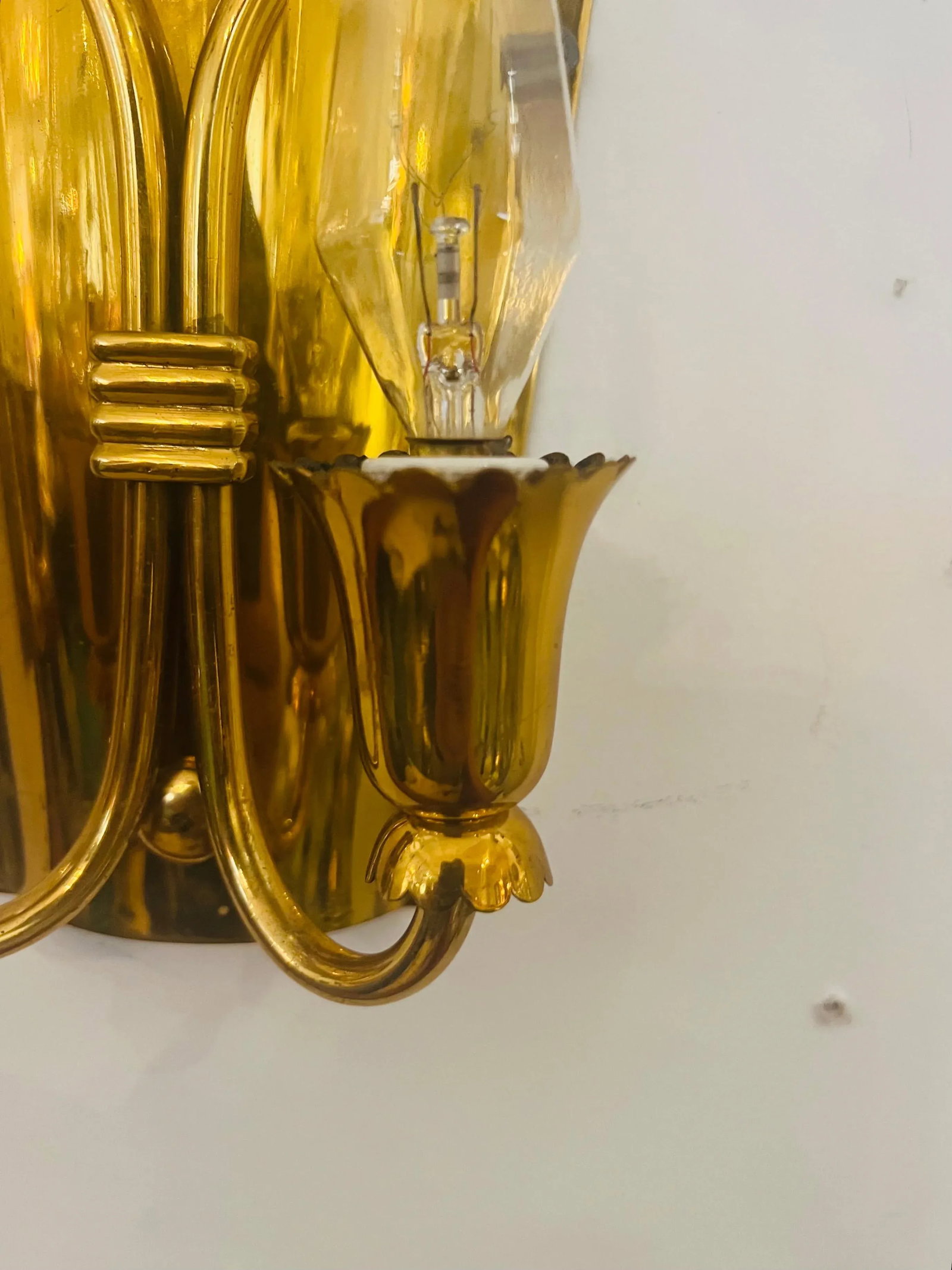 Pair of 1960s Golden Brass Regency Italian Mid Century Wall Lamps - 9