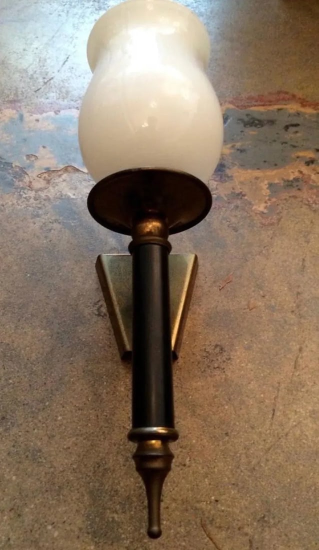 Pair of 1950a French Regency Sconces - 11