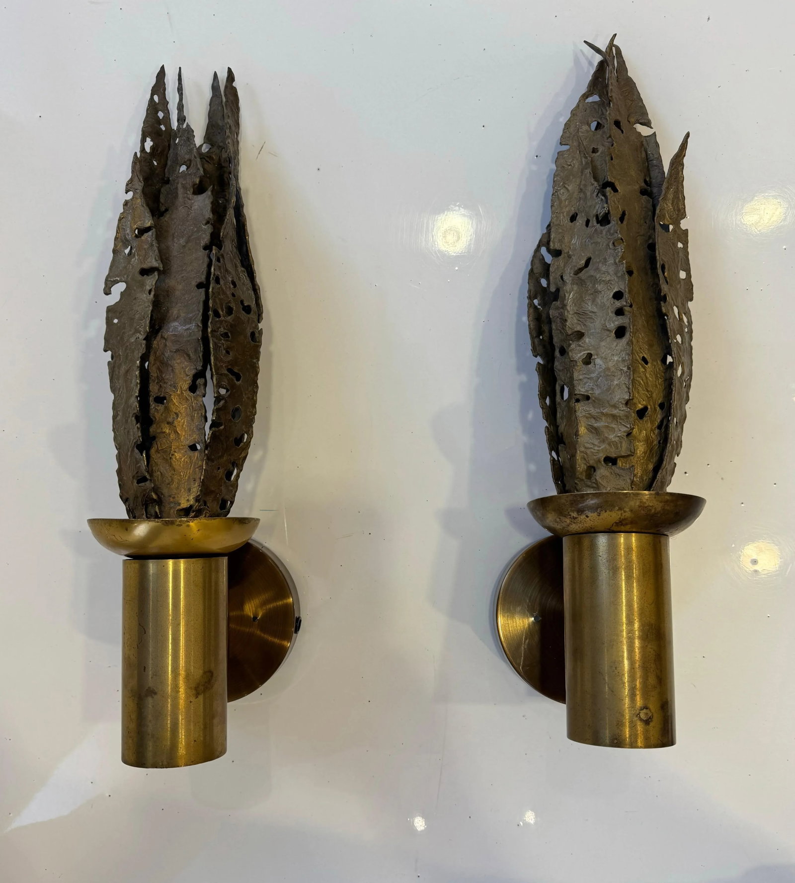 Pair of Paul Moerenhout Belgian Brutal Bronze 1970s Wall Lamps - 8