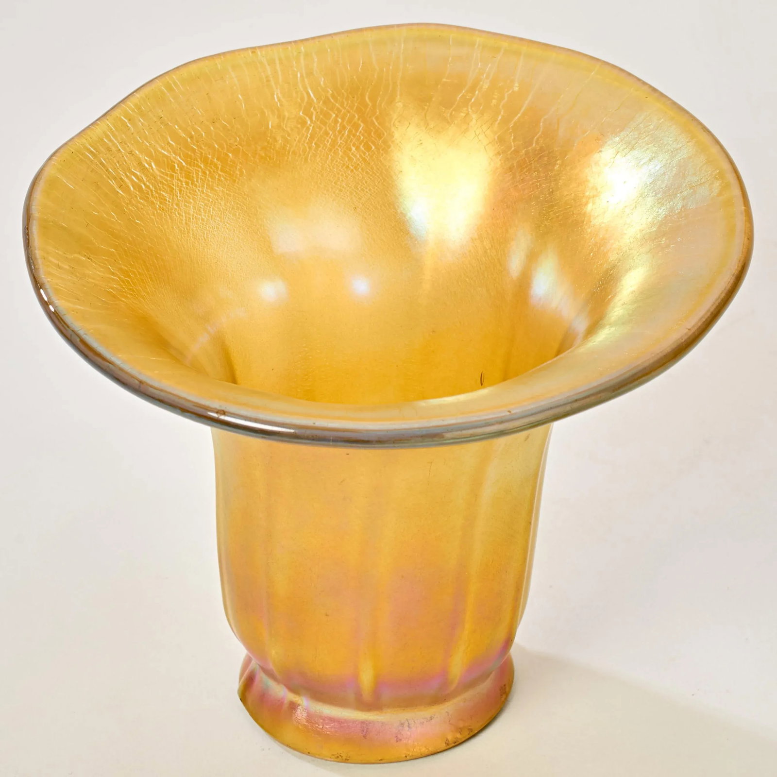 Mid 20th Century Hand Blown Art Glass Tulip Lamp Shade Tiffany Style - 2
