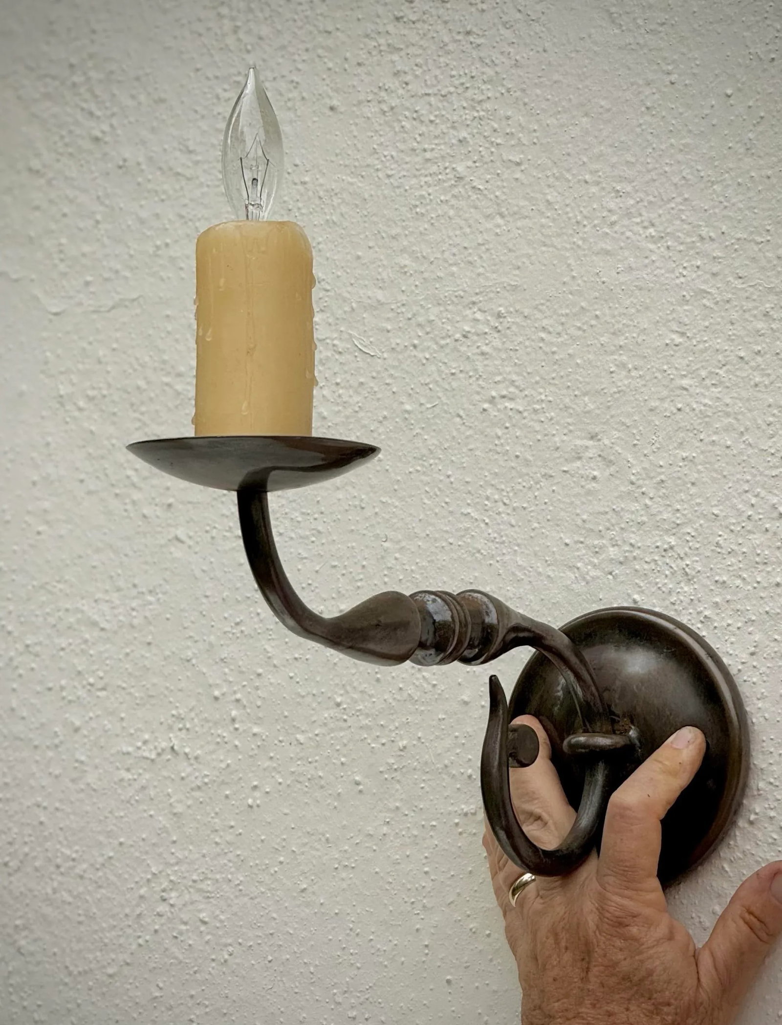 Pair of Vintage Wall Sconces: Very Large Antiqued Brass Wall Sconces, Paul Ferrante - 5