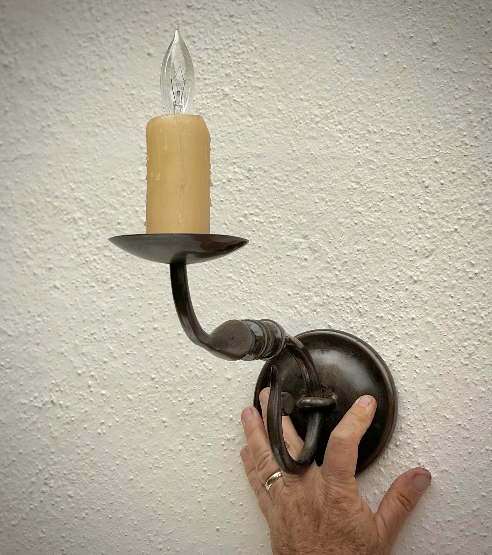 Pair of Vintage Wall Sconces: Very Large Antiqued Brass Wall Sconces, Paul Ferrante - 6