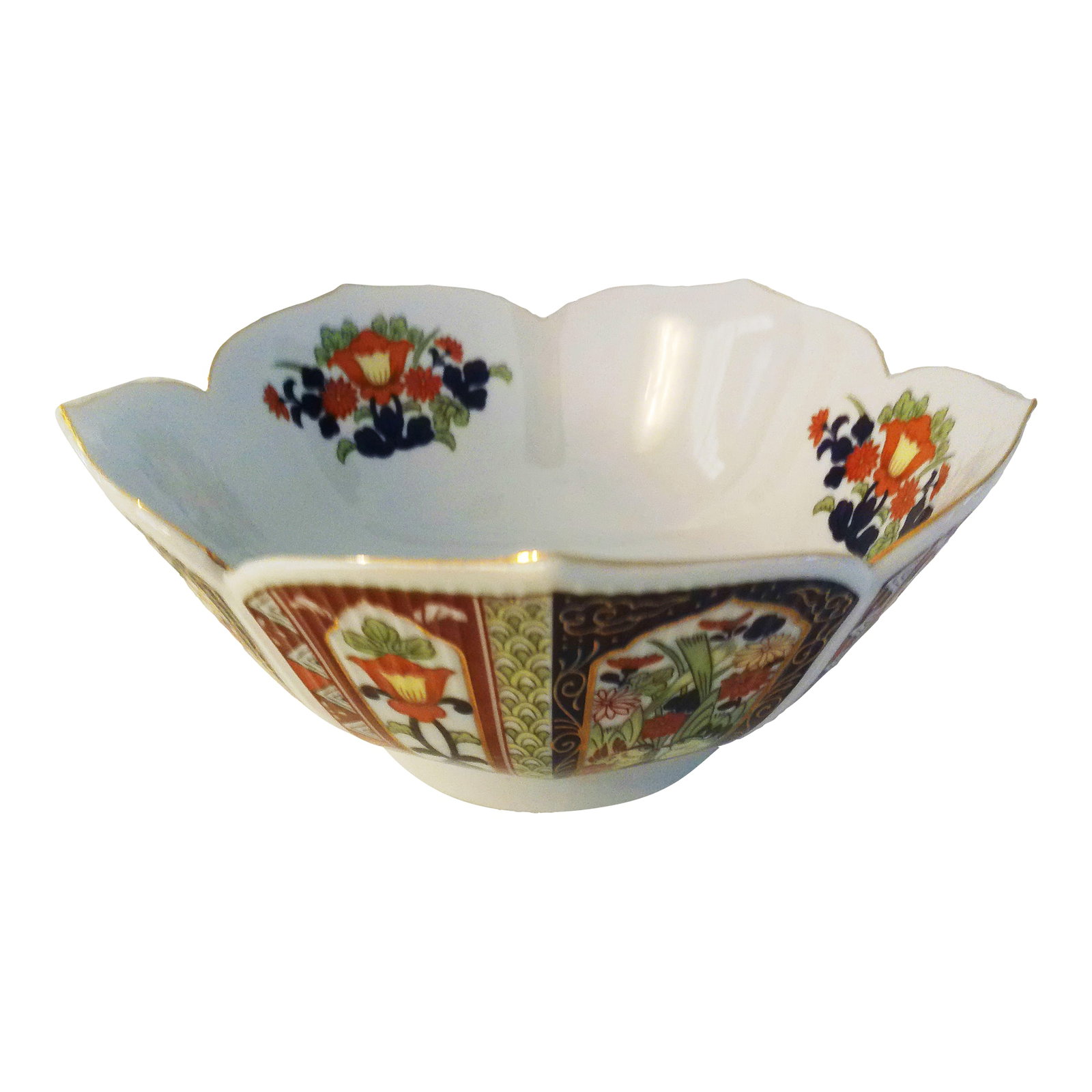 Vintage Japanese Imari Lotus Porcelain Bowl: Pretty vintage porcelain Imari bowl in a Lotus design with gold rim and accents. No maker's mark. Excellent condition. Condition: Alterations: Original Condition Unaltered Imperfections: Some