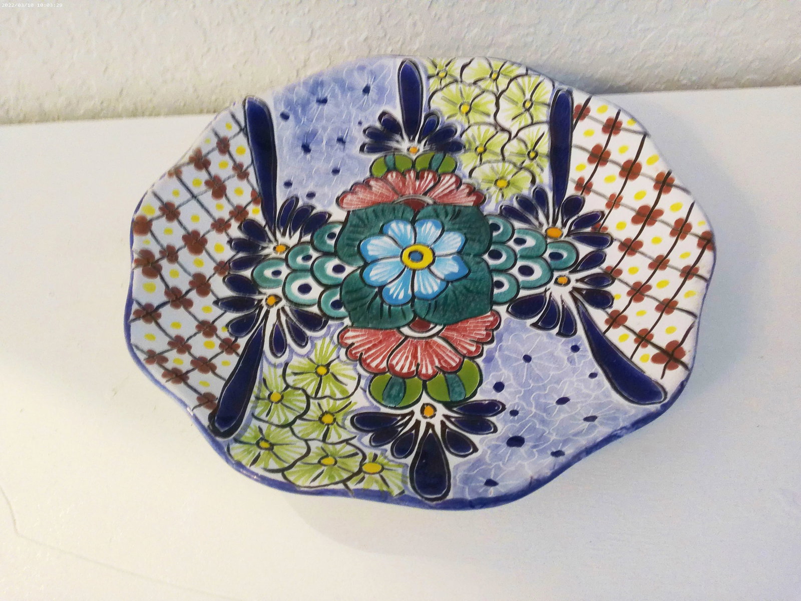 Vintage Mexican Talavera Pottery Hand-Painted Hanging Charger - 2